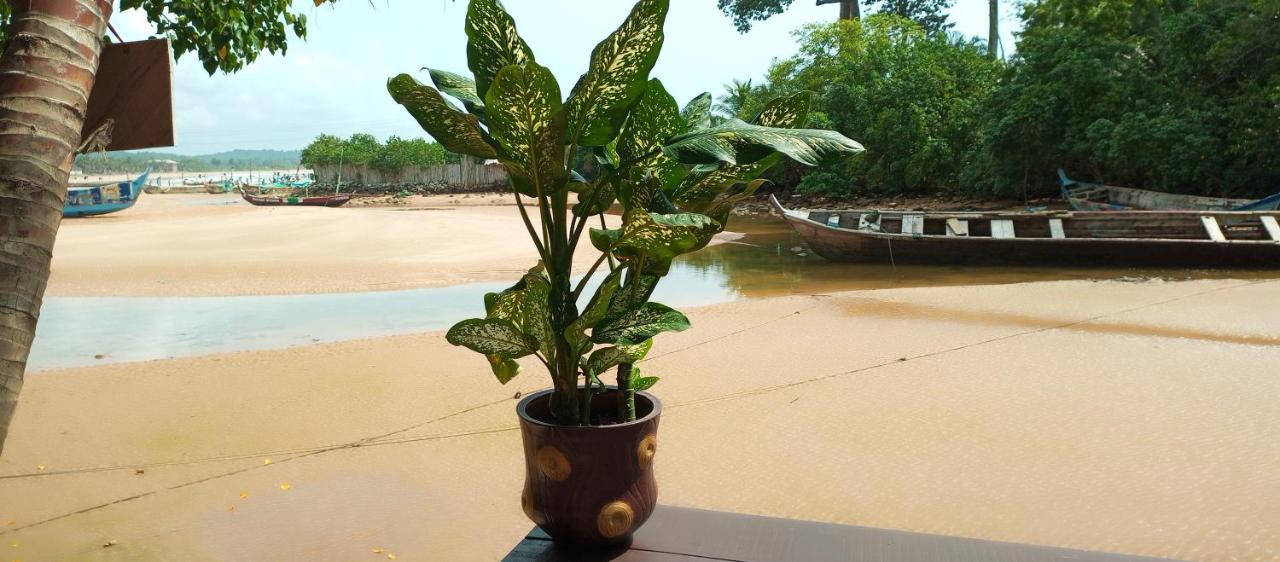 Scorpion Hill Lodge Busua Стая снимка