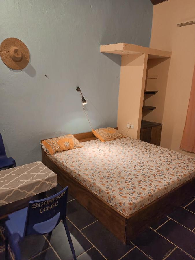 Scorpion Hill Lodge Busua Екстериор снимка
