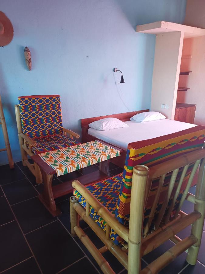 Scorpion Hill Lodge Busua Екстериор снимка