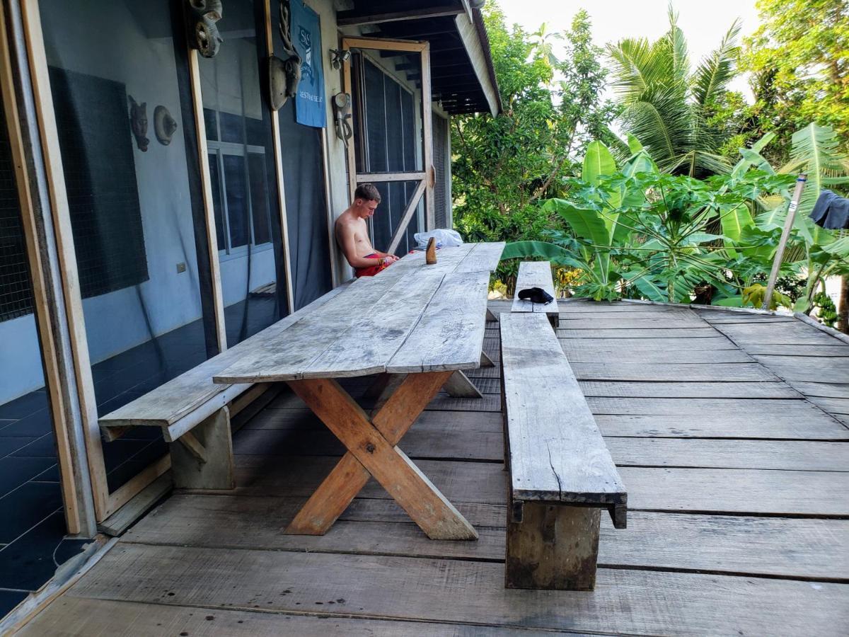 Scorpion Hill Lodge Busua Екстериор снимка