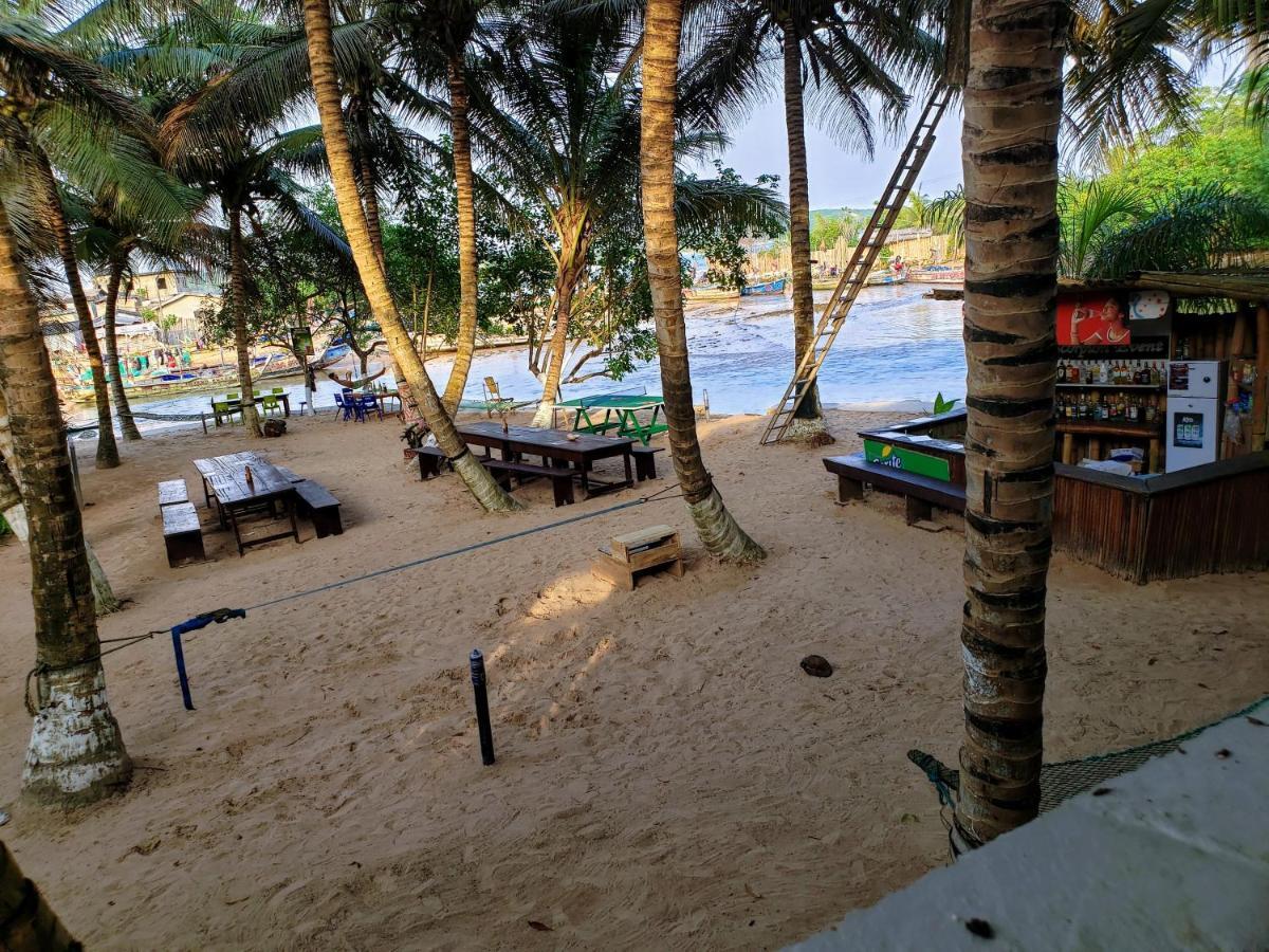 Scorpion Hill Lodge Busua Екстериор снимка